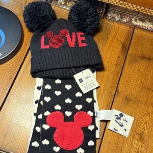 Gap/Disney Black and Red Love Mickey Mouse Hat and Scarf Set
